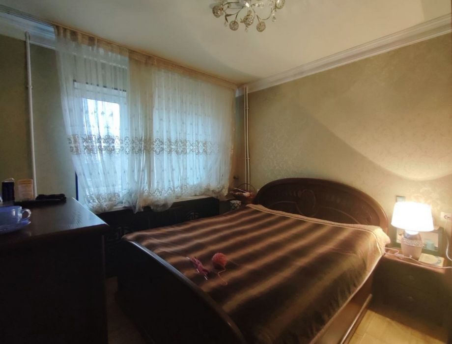 Юнусабад 18, 3/2/4 КиРпИч 77 Серия Балкон 9*2 Частично МеБеЛиРоВаНнАя