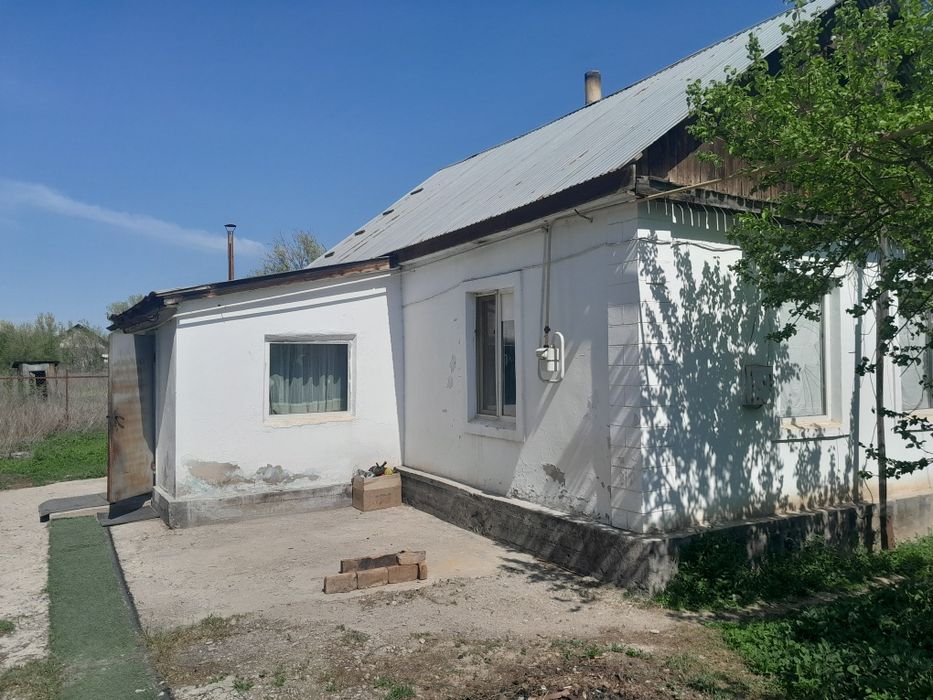 Продам дом 3 комнаты.