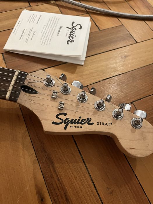 Set chitara electrica Squier, amplificator, husa