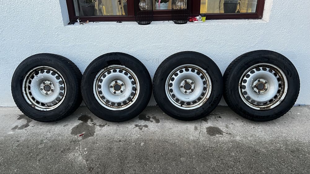 Jante otel 5x112 R16 VW cu anvelope iarna 215/65 R16