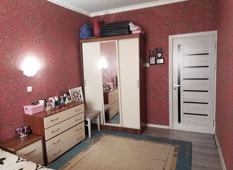 Срочно Продаётся Юнусобод 14-кв 2/6/9 Отдельно вход