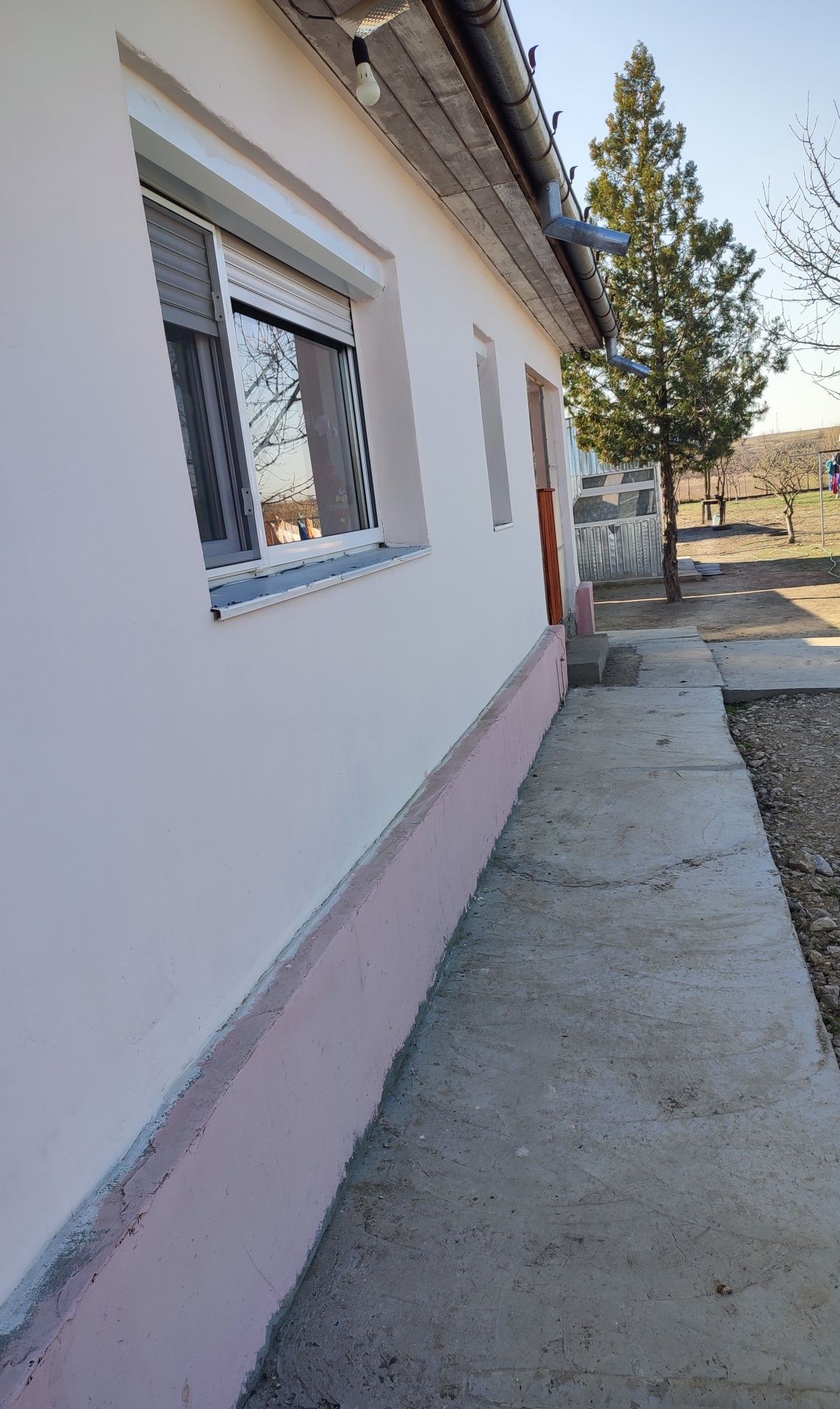 Casă 65 mp cu 2000 mp teren in Baldovinești (Praporgescu)