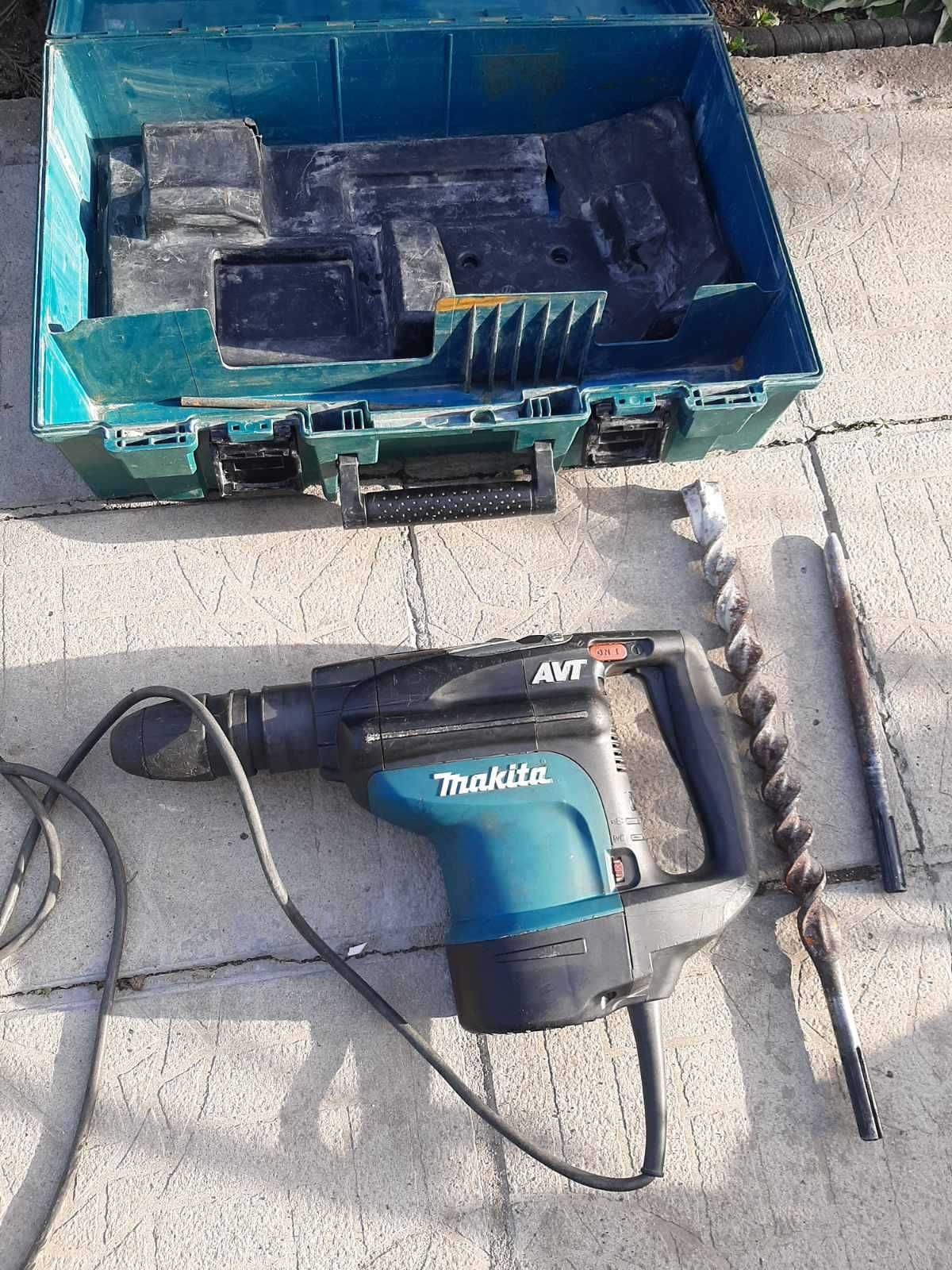 Перфоратор Makita