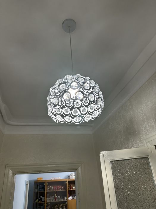 Люстра  для прихожей