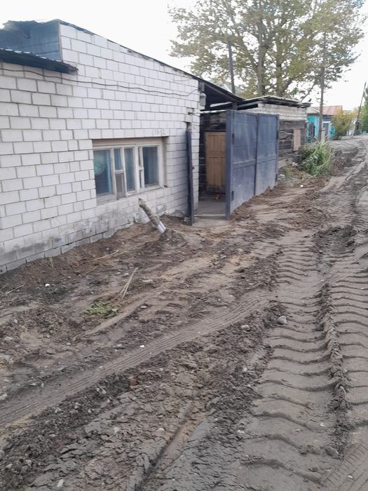 Продам дом барачного типа,дом на 2 хозяина