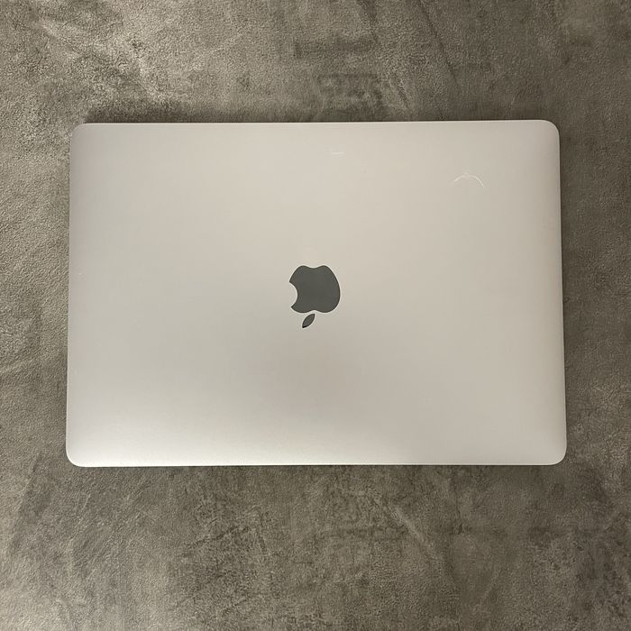 MacBook Pro - отличное состояние