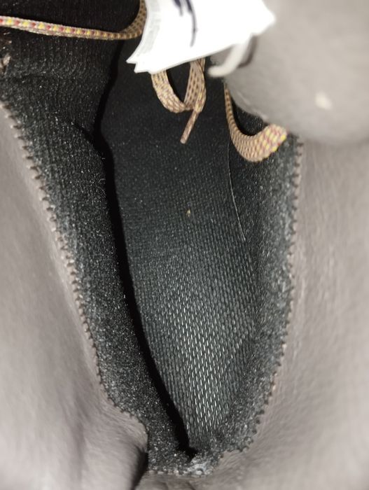 Vând Ghete-Bocanci Drumeți piele intoarsa