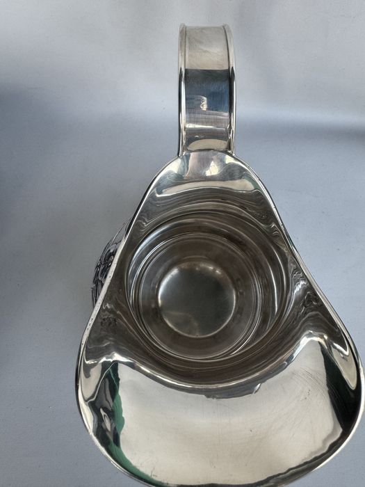 Carafa din argint masiv