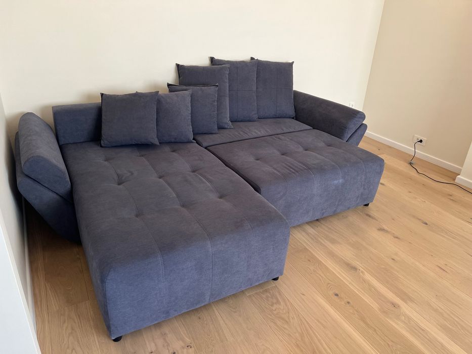 Coltar Gri Antracit, extensibil, spatiu de depozitare.