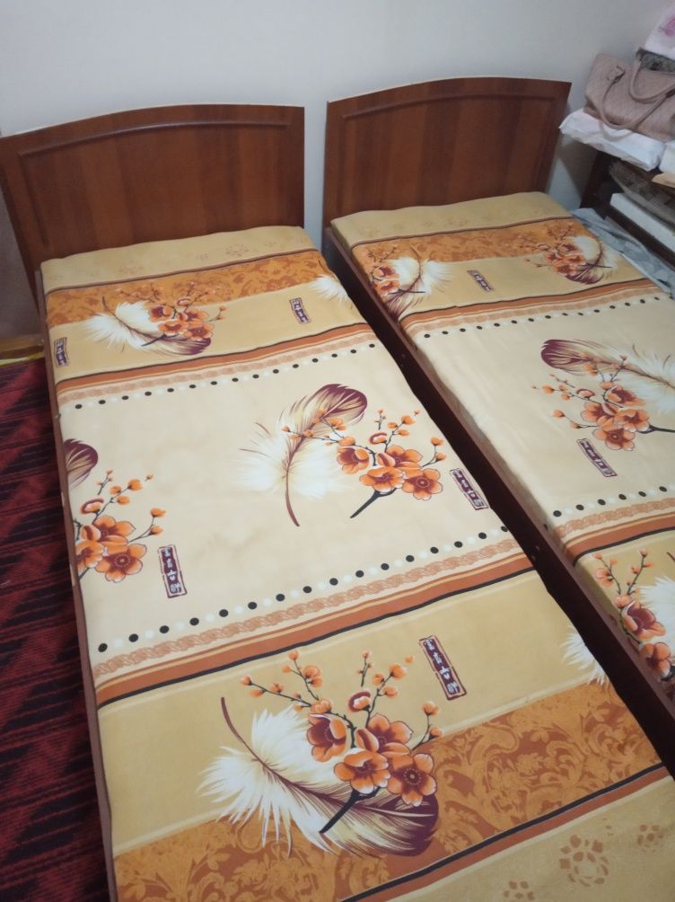 Продам кровати. Krovat sotaman.