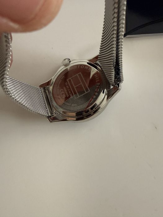 Ceas Tommy Hilfiger  dama nou,original