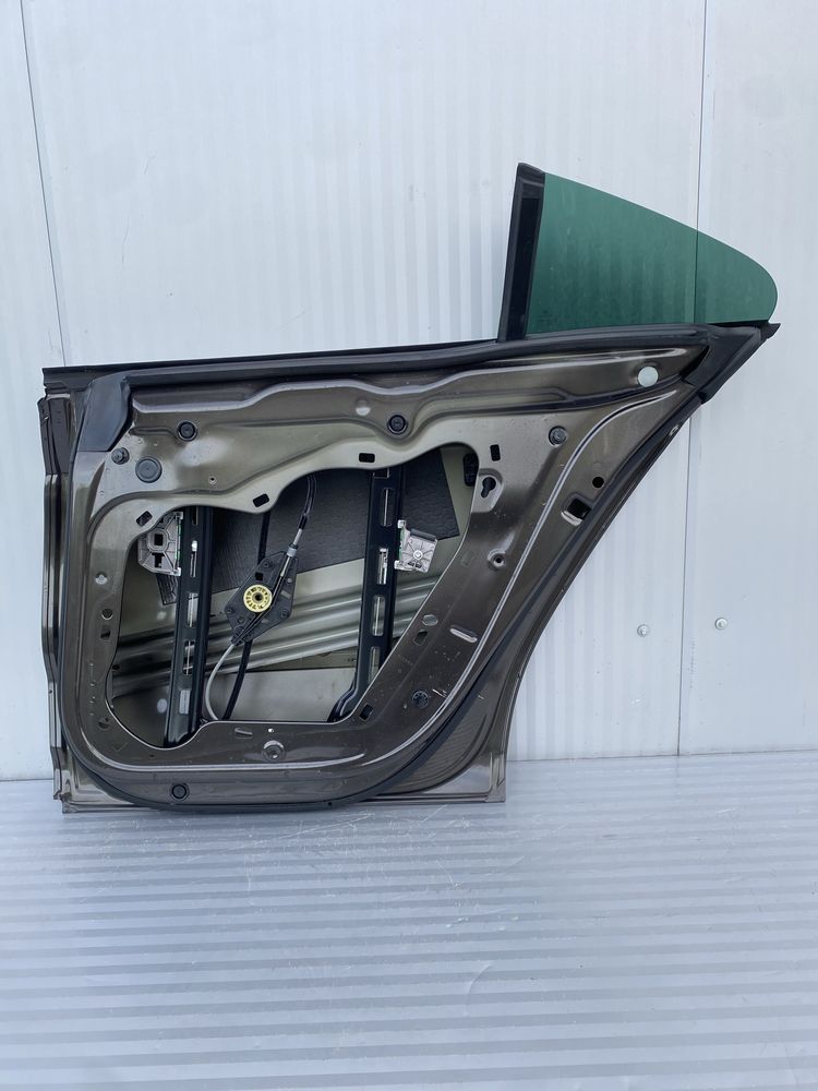 Usa dr spate vw Passat CC Facelift cod de culoare LB8R 2012-2015