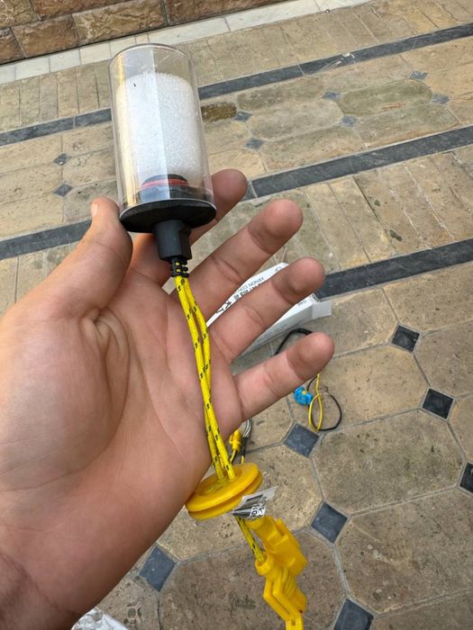 лампочка для фар автомобиля новий