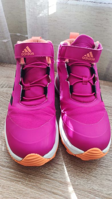 Зимни обувки Adidas