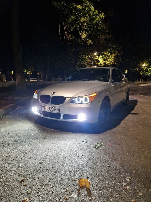 Vând bmw e60 525