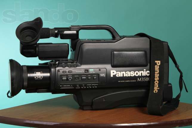 Видеокамера Panasonic VHS NV-M3500 или обмен