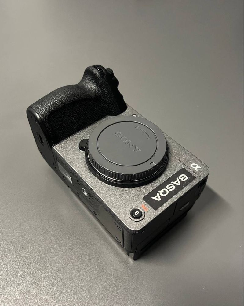Продам камеру sony fx30