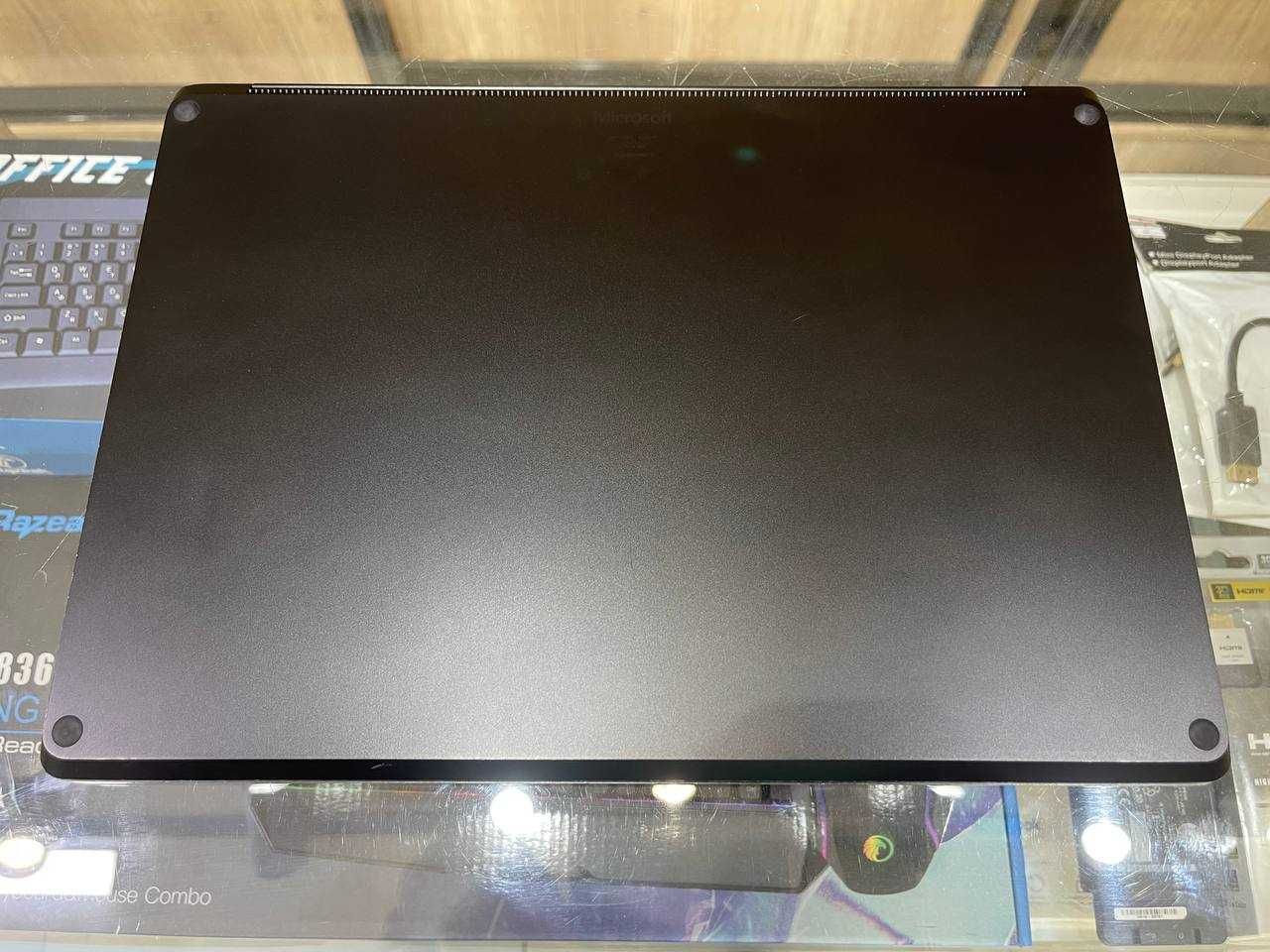 Microsoft Surface laptop 3 CORE i7-1065G7 ram 16 ssd 512