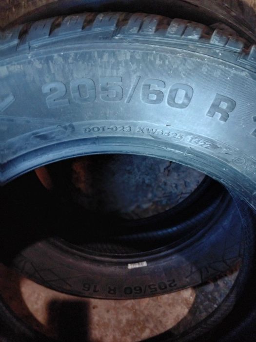 205/60 R 16 гуми