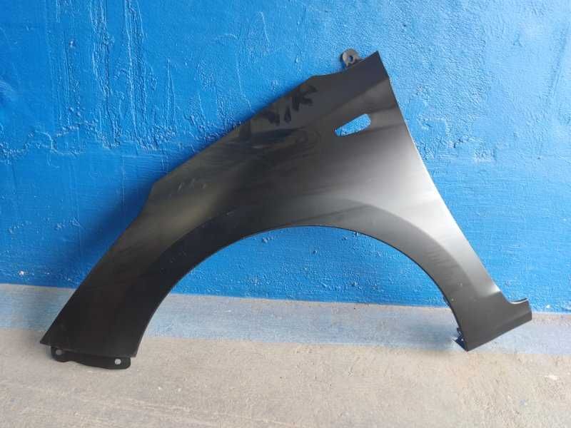 Крыло переднее левое Hyundai Accent 2 (с отверстием) Jorden