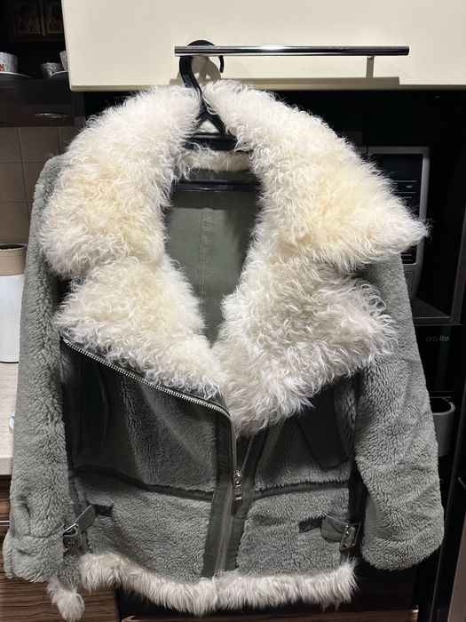 Продам натуральную дубленку