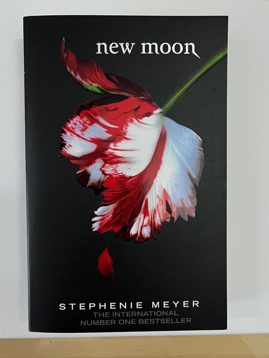 Здрач книги - 5 броя на английски език