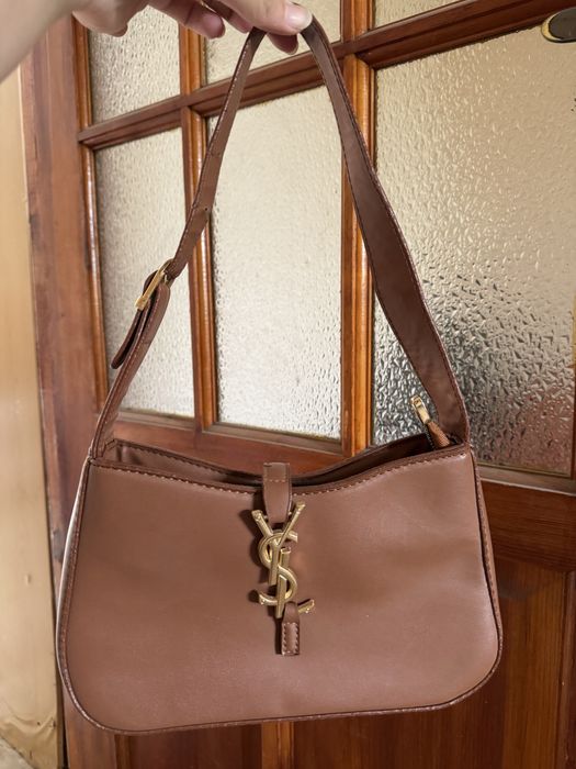 Разные сумку, смотрите фото