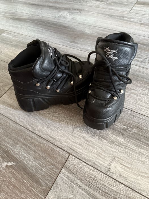 Боты зимнии на меху размер 37