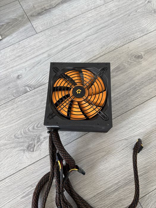 Sursa nJoy 750W 80Plus Gold
