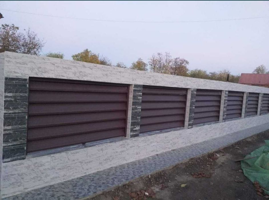 Executam garduri din plasa borduroasa și sipca metalica jaluzele verti