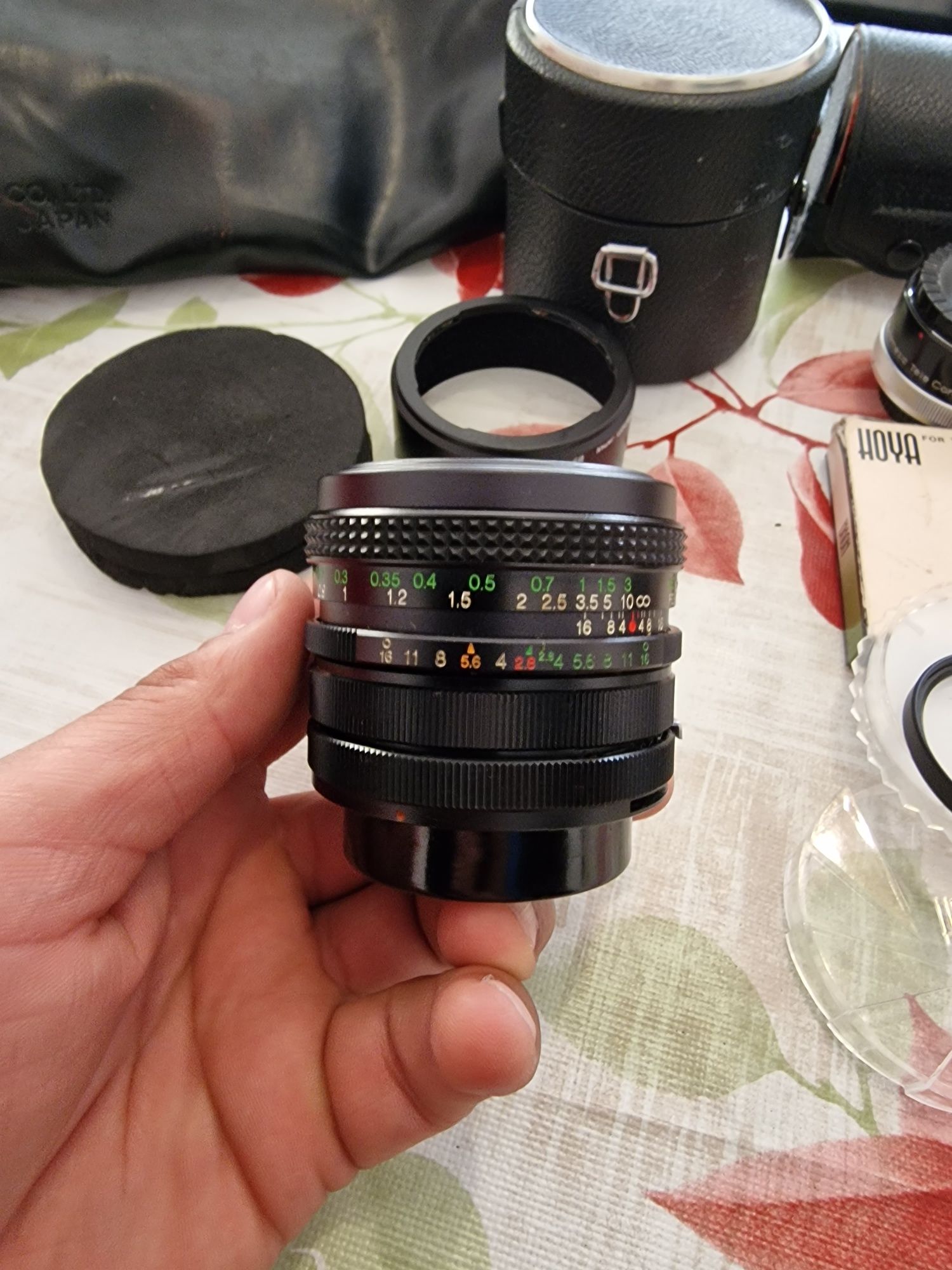 Продава се фотоапарат canon FTb