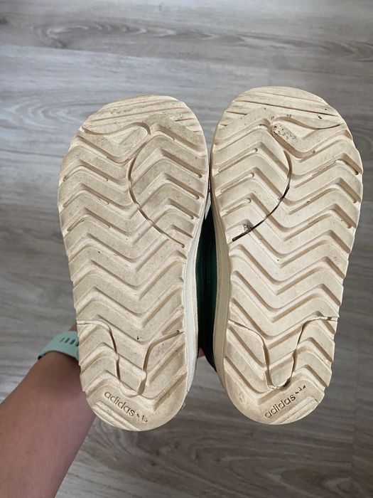 Ghete Adidas marimea 24