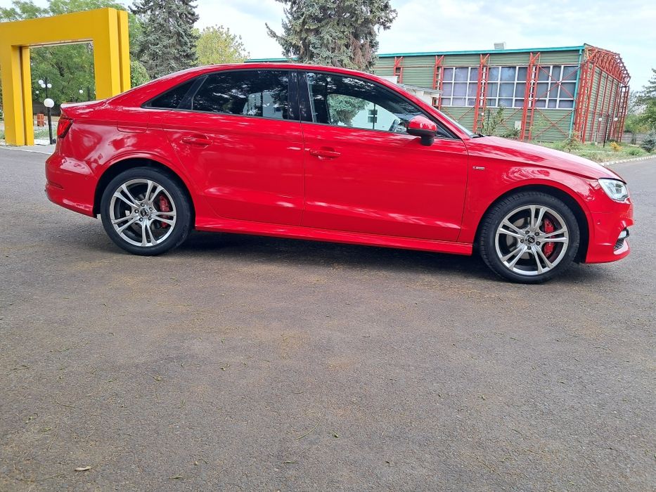 Audi A3 sedan S line / 2.0 / euro 6 / berlina /
