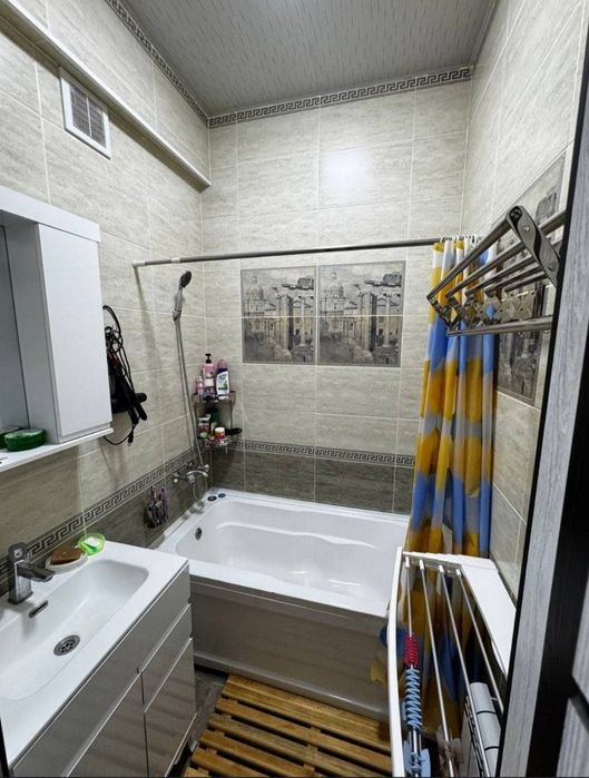 2 xonali qilingan kvartira sotiladi