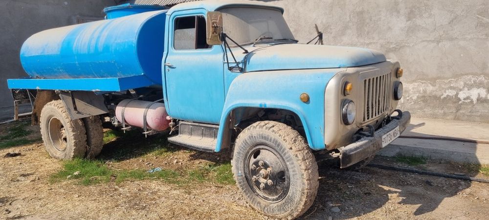 Газ 53 вадавоз сотилади