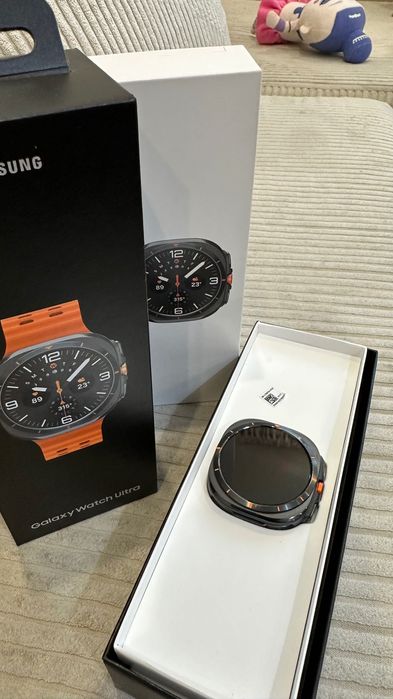 Samsung galaxy watch ultra Смарт часовник