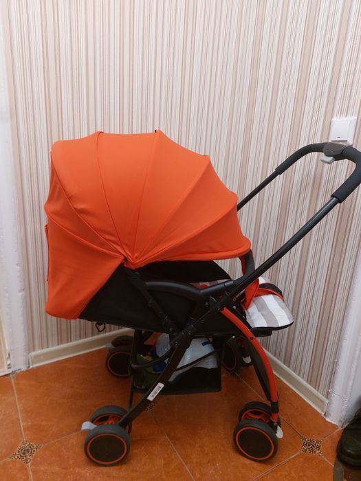 Коляска для прогулки