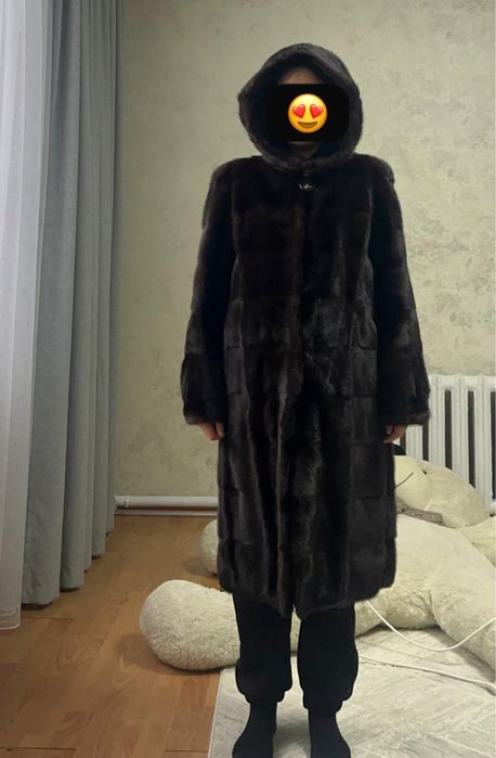 Продам норковую шубу
