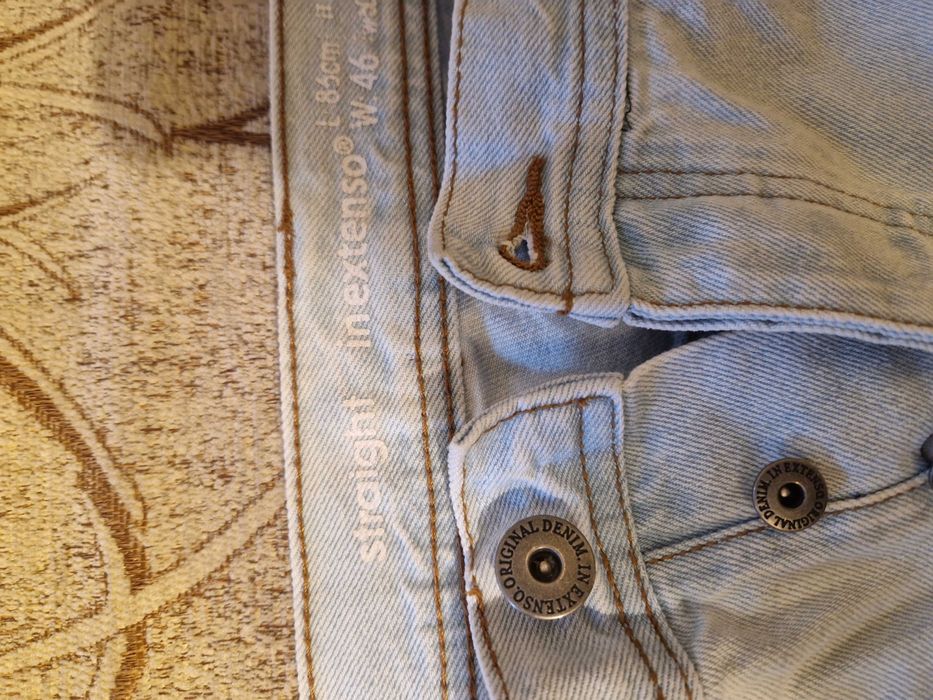 Blugi bleu pentru barbati