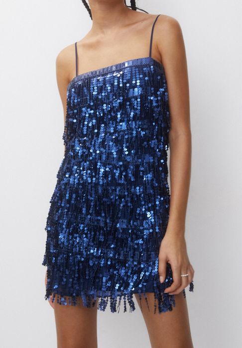 Синя рокля с пайети