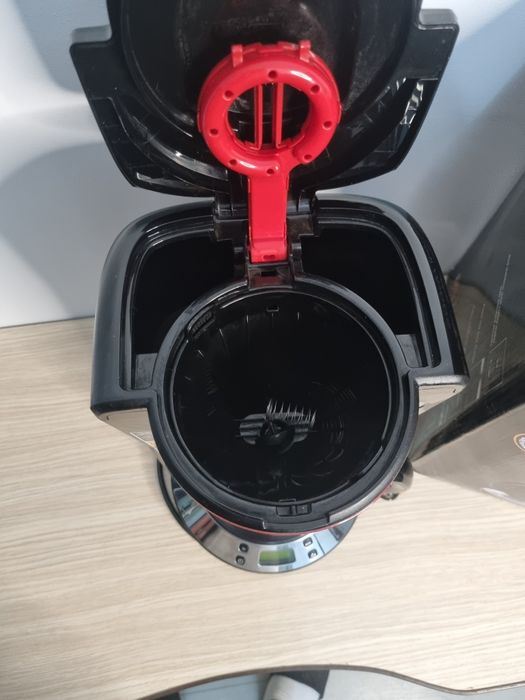 Cafetieră electrică Russell Hobbs-ca nouă