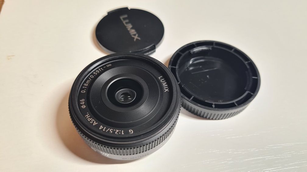 Panasonic Lumix G 14mm F2.5