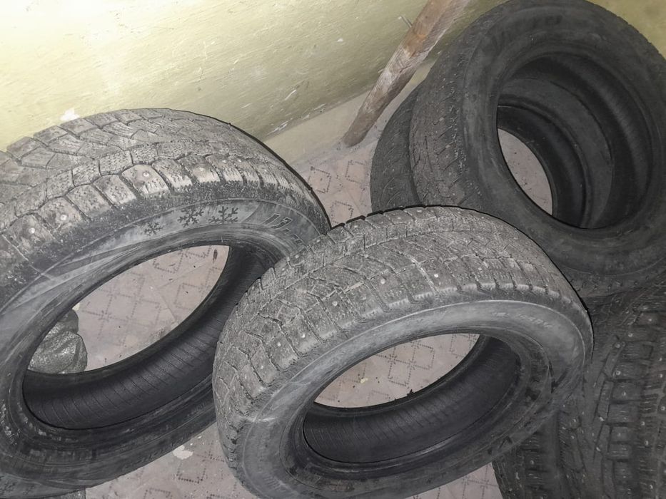 Продам шины комлект зимние 185/65/14. Откатали на них два сезона, Прот