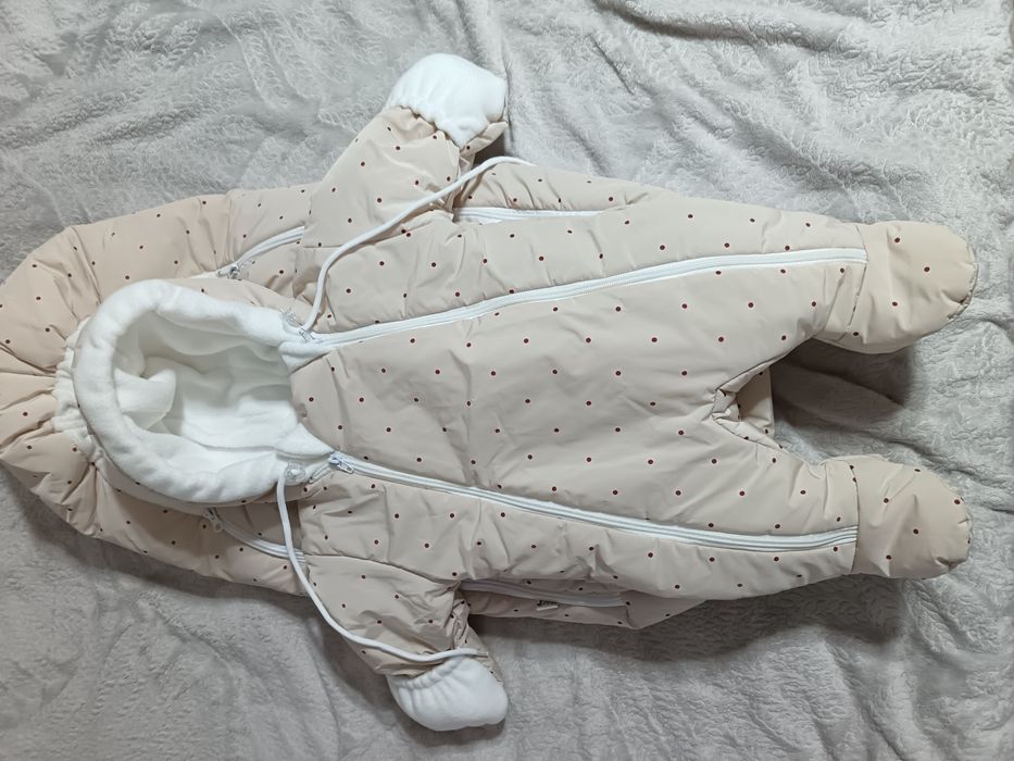 Продам детские вещи