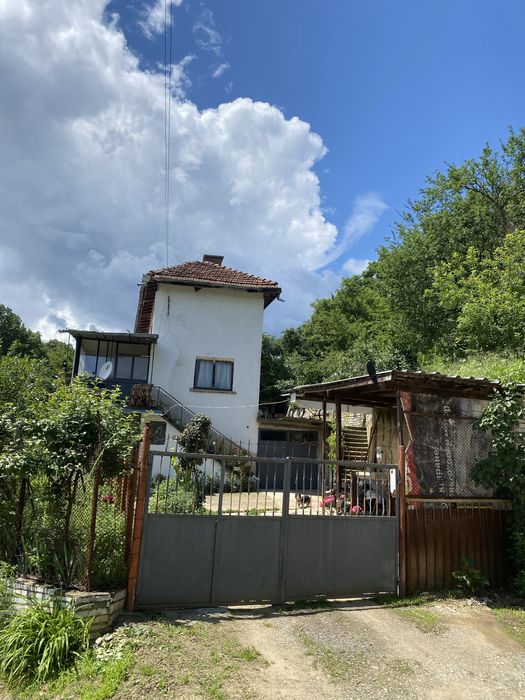 Продава се Къща в Берковица - 120 кв.м за 362 €/кв.м - Снимка #3