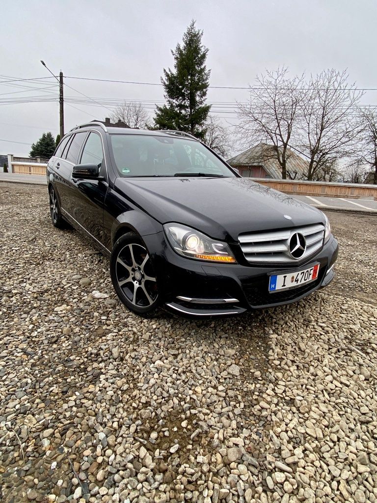 Mercedes c220 W204 2013