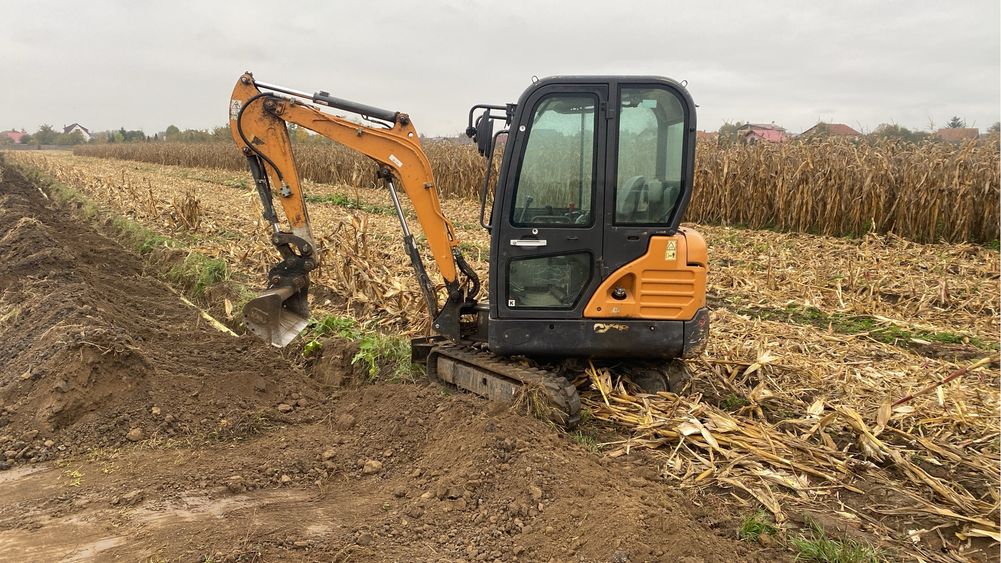 Vand miniexcavator case cx18c