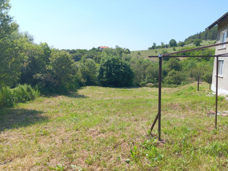 Продава се Къща в с. Бабица, Област Перник - 142 кв.м за 740 €/кв.м - Снимка #3