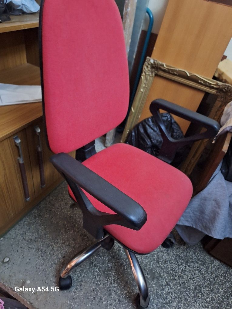 Офис столове в промоция!