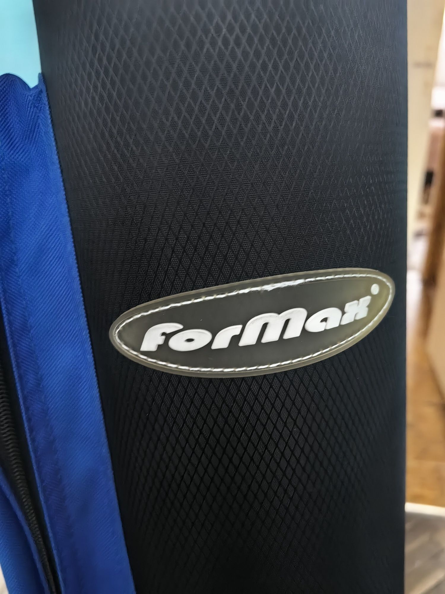 Твърд калъф Formax